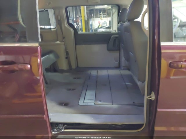 Продаж на аукціоні авто 2008 Chrysler Town & Country Touring, vin: 2A8HR54P68R740935, номер лоту: 44454815