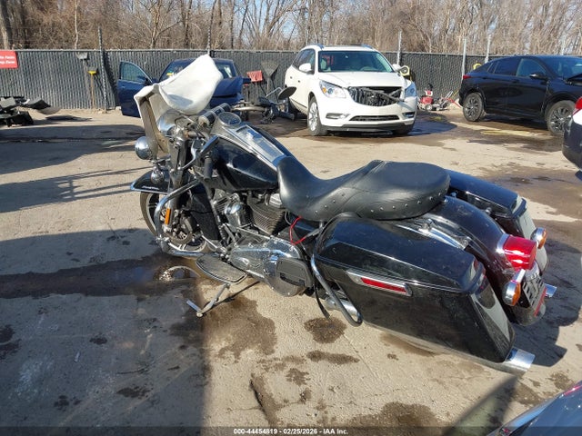 2021 HARLEY-DAVIDSON FLHR 1HD1FBC13MB601754 Photo 2