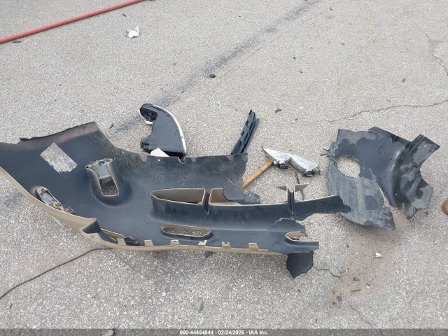44454844 :رقم المزاد ، 1C4GP54L1YB693804 vin ، 2000 Chrysler Town & Country Lxi مزاد بيع