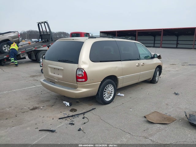 44454844 :رقم المزاد ، 1C4GP54L1YB693804 vin ، 2000 Chrysler Town & Country Lxi مزاد بيع