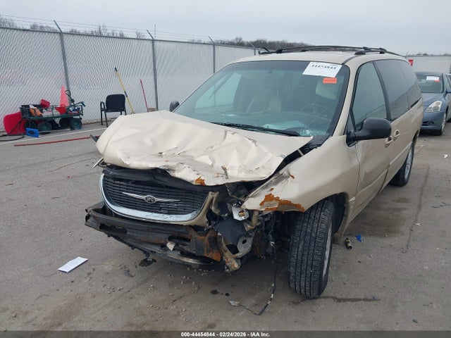 44454844 :رقم المزاد ، 1C4GP54L1YB693804 vin ، 2000 Chrysler Town & Country Lxi مزاد بيع