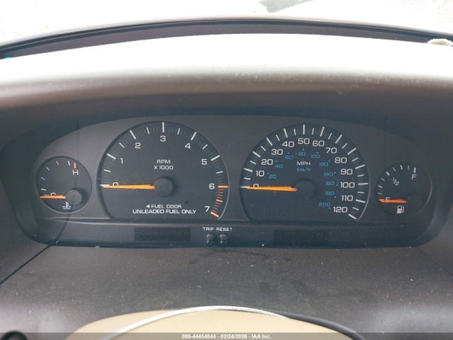 44454844 :رقم المزاد ، 1C4GP54L1YB693804 vin ، 2000 Chrysler Town & Country Lxi مزاد بيع
