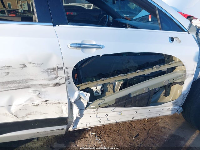 Aukcja sprzedaży 2022 Cadillac Xt4 Fwd Premium Luxury, vin: 1GYFZCR41NF136949, numer aukcji: 44454869