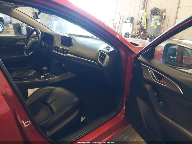 44454877 :رقم المزاد ، JM1BN1V78H1107356 vin ، 2017 Mazda Mazda3 Touring مزاد بيع