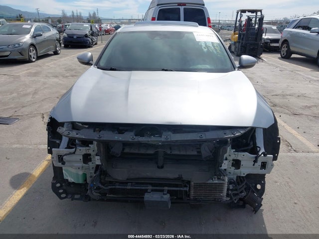 1HGCV3F40MA018994 Honda Accord Hybrid Ex