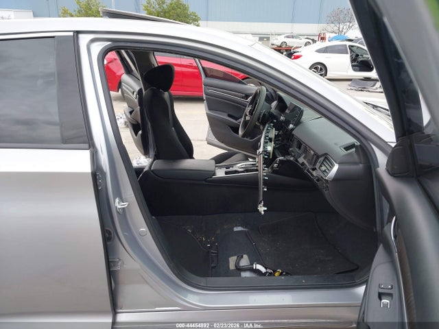 1HGCV3F40MA018994 Honda Accord Hybrid Ex