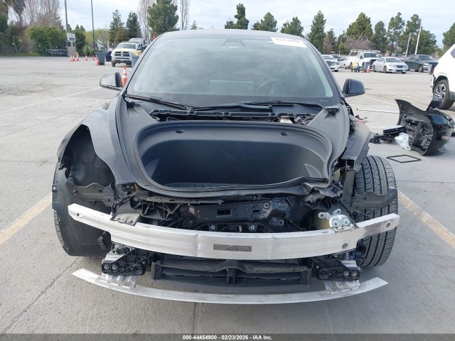 Продаж на аукціоні авто 2022 Tesla Model 3 Rear-wheel Drive, vin: 5YJ3E1EA7NF147771, номер лоту: 44454900