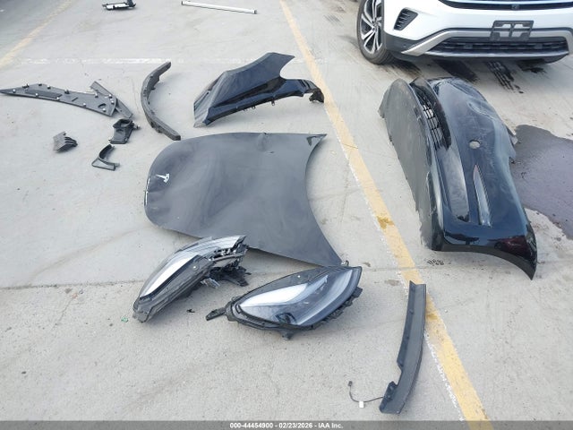 Продаж на аукціоні авто 2022 Tesla Model 3 Rear-wheel Drive, vin: 5YJ3E1EA7NF147771, номер лоту: 44454900