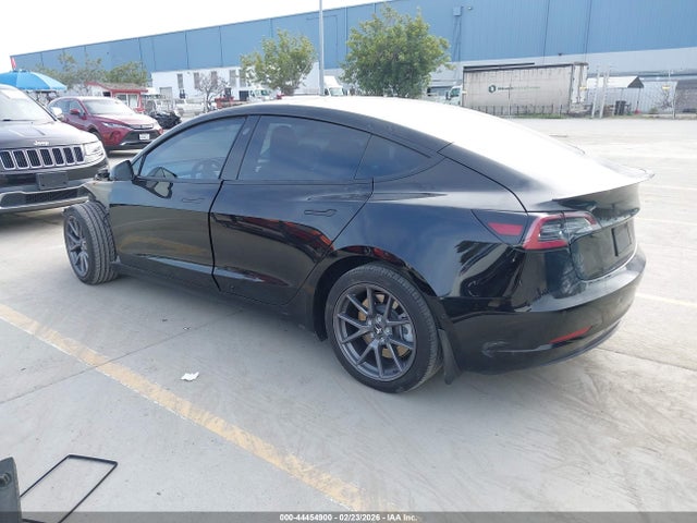 2022 TESLA MODEL 3 5YJ3E1EA7NF147771 Photo 2