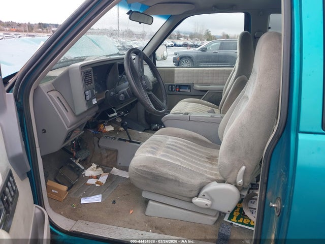 Продаж на аукціоні авто 1994 Chevrolet Gmt-400 K1500, vin: 2GCEK19KXR1252687, номер лоту: 44454928