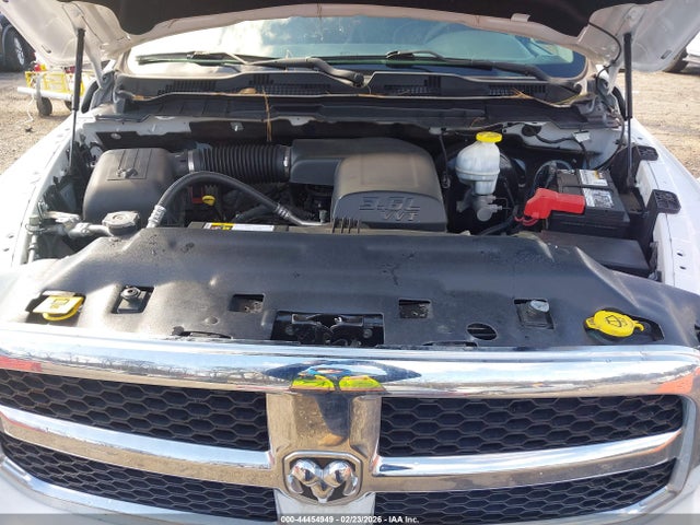 44454949 :رقم المزاد ، 1C6RR6FG3KS538064 vin ، 2019 Ram 1500 Classic Tradesman  4x2 6'4 Box مزاد بيع
