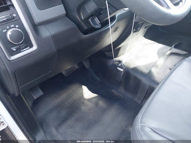 44454949 :رقم المزاد ، 1C6RR6FG3KS538064 vin ، 2019 Ram 1500 Classic Tradesman  4x2 6'4 Box مزاد بيع