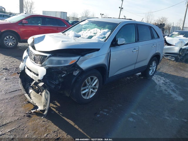 44454951 :رقم المزاد ، 5XYKT3A64EG507165 vin ، 2014 Kia Sorento Lx مزاد بيع