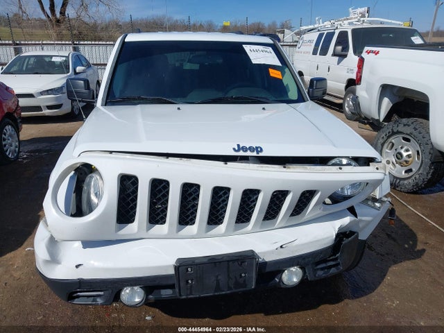 2015 Jeep Patriot Sport მანქანა იყიდება აუქციონზე, vin: 1C4NJPBB0FD349932, აუქციონის ნომერი: 44454964