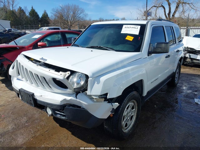 2015 Jeep Patriot Sport მანქანა იყიდება აუქციონზე, vin: 1C4NJPBB0FD349932, აუქციონის ნომერი: 44454964
