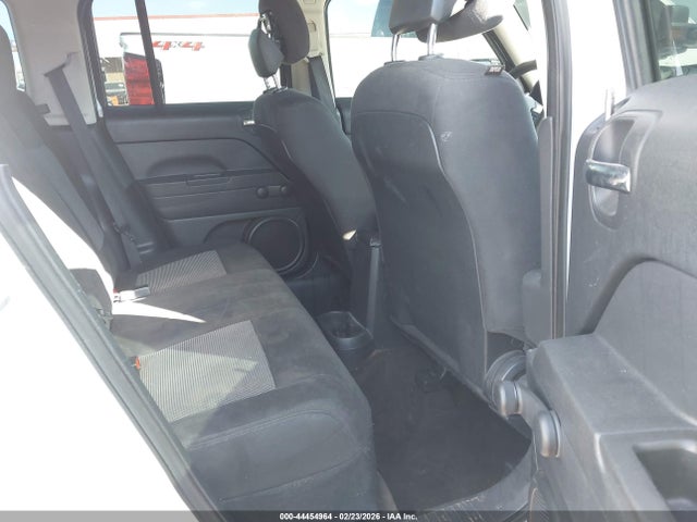 2015 Jeep Patriot Sport მანქანა იყიდება აუქციონზე, vin: 1C4NJPBB0FD349932, აუქციონის ნომერი: 44454964
