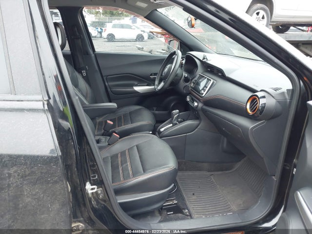 3N1CP5CU9JL535856 Nissan KICKS SR