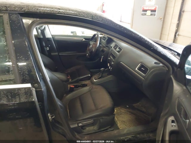 2013 Volkswagen Jetta 2.0l Tdi მანქანა იყიდება აუქციონზე, vin: 3VWLL7AJ9DM209113, აუქციონის ნომერი: 44454981