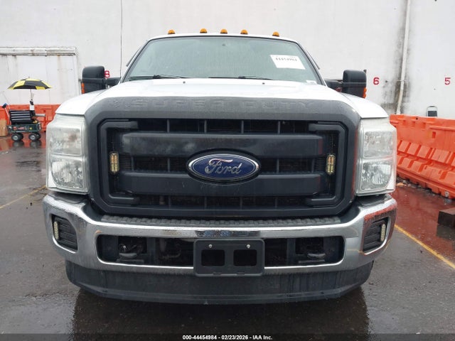 Ford F-350 Chassis Xl 2014 1FD8W3HT9EEB70395 Image 11