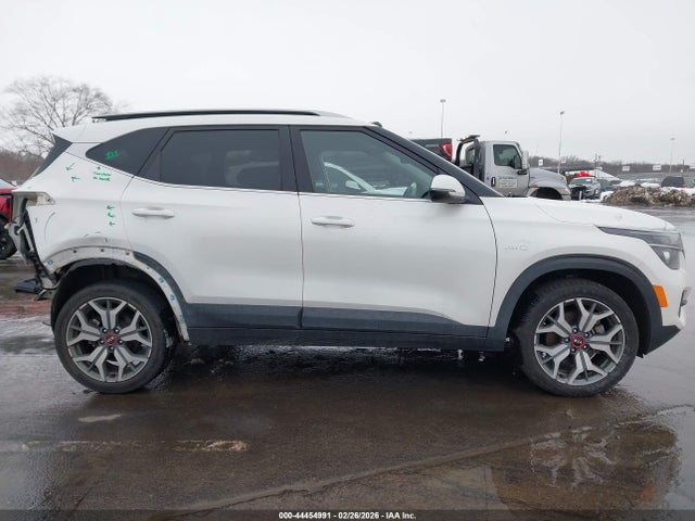 2021 Kia Seltos S Turbo მანქანა იყიდება აუქციონზე, vin: KNDEUCA20M7103220, აუქციონის ნომერი: 44454991