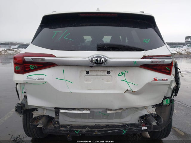 2021 Kia Seltos S Turbo მანქანა იყიდება აუქციონზე, vin: KNDEUCA20M7103220, აუქციონის ნომერი: 44454991