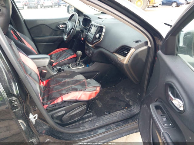 44455029 :رقم المزاد ، 1C4PJLCB8EW171660 vin ، 2014 Jeep Cherokee Latitude مزاد بيع