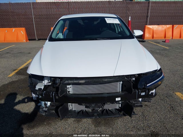 KMHLM4DJ0SU157594 Hyundai Elantra Hybrid Blue