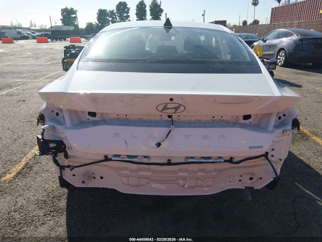 KMHLM4DJ0SU157594 Hyundai Elantra Hybrid Blue