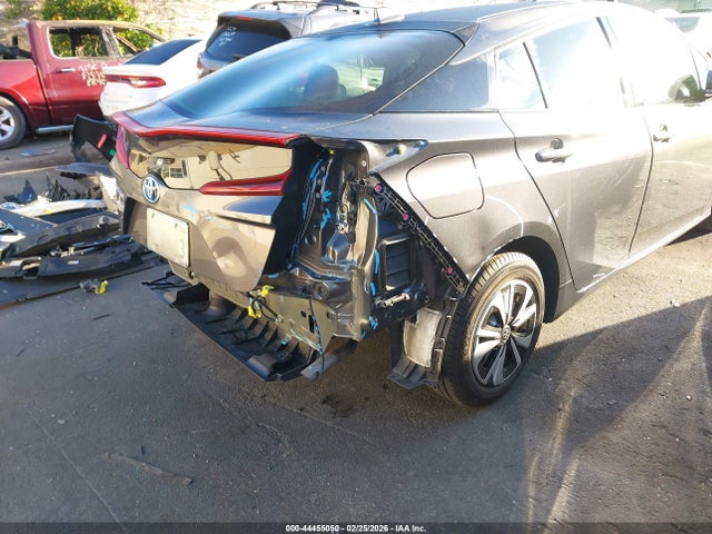 Toyota Prius Prime Advanced 2018 JTDKARFP8J3078220 Image 6