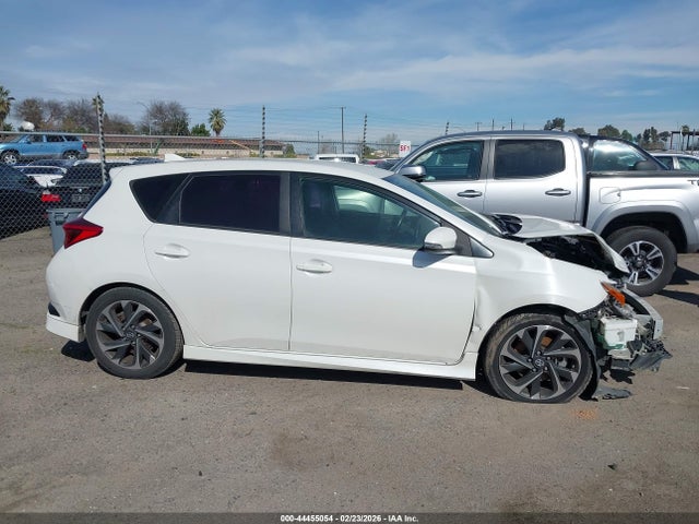 JTNKARJE2GJ501864 Scion IM