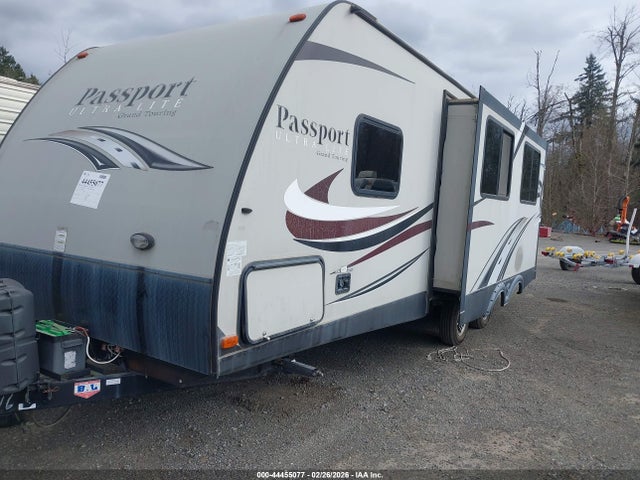 4YDT2512XHK410516 Keystone Passport Ultra