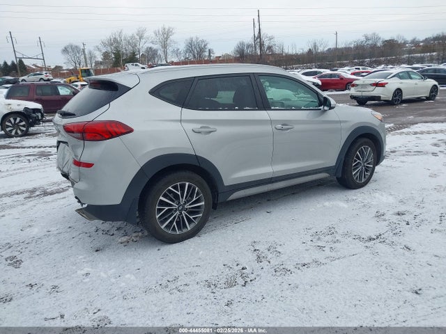 KM8J3CAL8LU277350 Hyundai TUCSON SEL