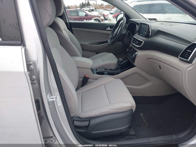 KM8J3CAL8LU277350 Hyundai TUCSON SEL