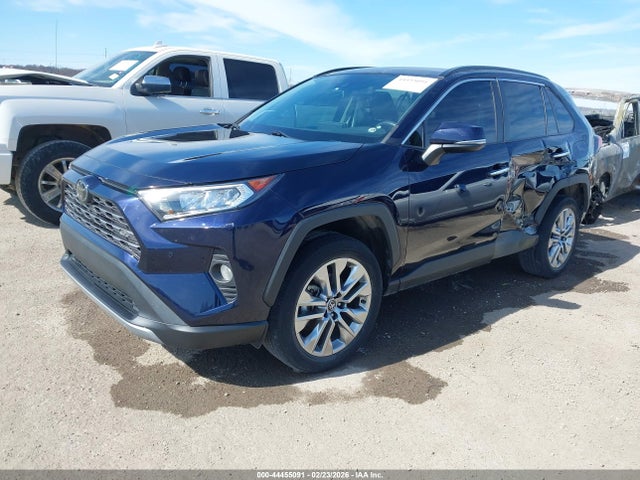 44455091 :رقم المزاد ، 2T3Y1RFVXMC088808 vin ، 2021 Toyota Rav4 Limited مزاد بيع