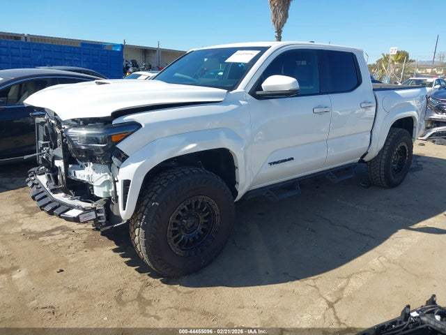 2024 TOYOTA TACOMA 3TMLB5JN1RM072222 Photo 1