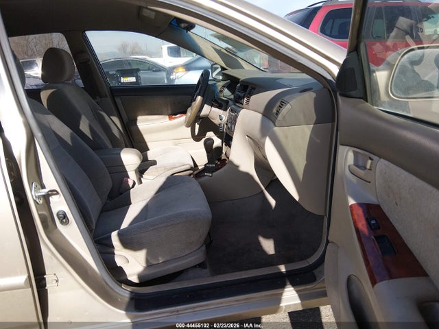 2004 TOYOTA COROLLA 1NXBR32E84Z279717 Photo 4
