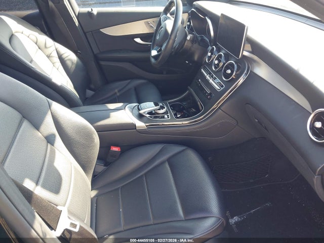 2019 MERCEDES-BENZ GLC 350E WDC0G5EB7KF627579 Photo 4