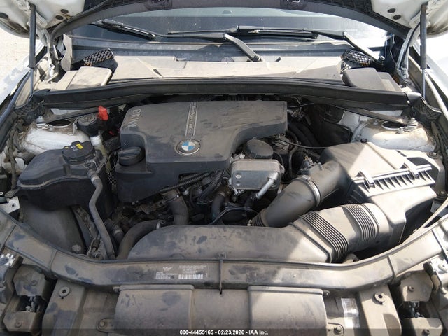 WBAVM1C53FV315102 BMW X1 Sdrive28i