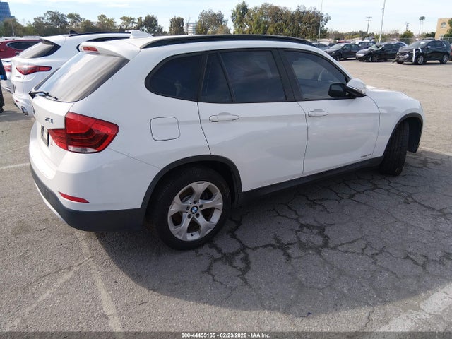 WBAVM1C53FV315102 BMW X1 Sdrive28i