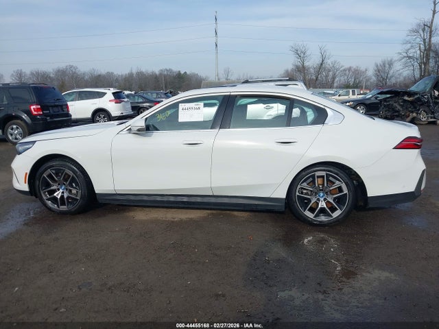 Aukcja sprzedaży 2024 Bmw I5 Edrive40, vin: WBY33FK04RCR27646, numer aukcji: 44455168
