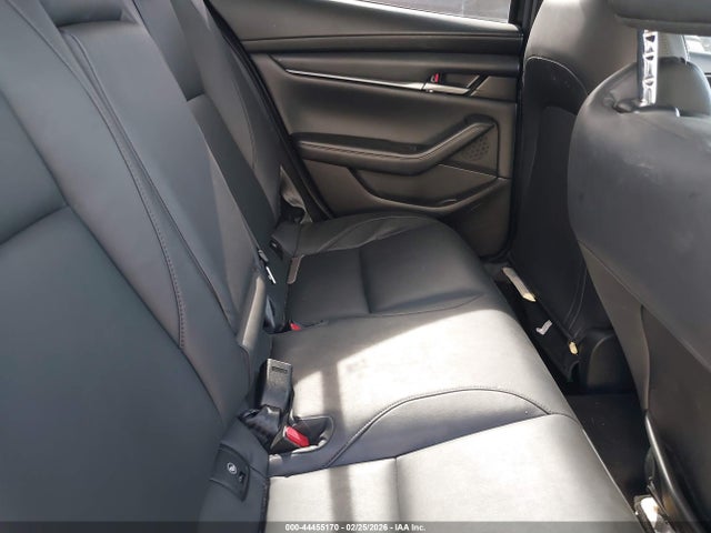 44455170 :رقم المزاد ، 3MZBPABL6NM312407 vin ، 2022 Mazda Mazda3 Select مزاد بيع