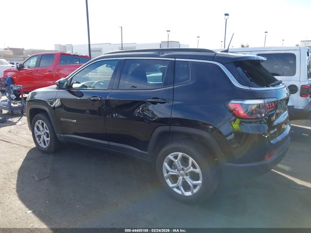 Jeep Compass Latitude 4x4 2024 3C4NJDBN3RT153782 Image 15