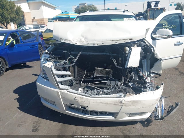 1GYS3DEF4ER162909 Cadillac Escalade Platinum
