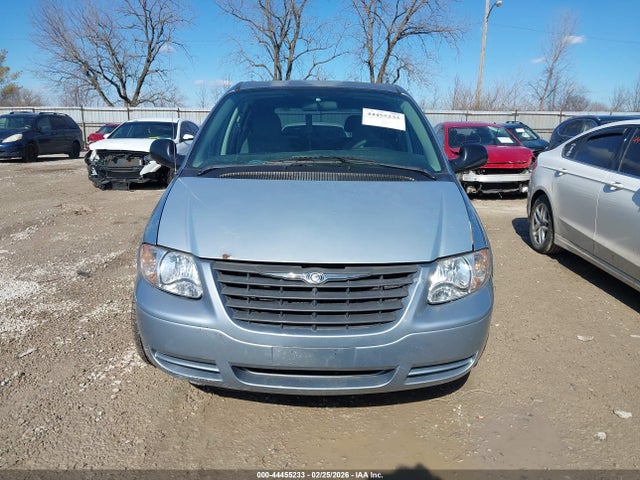 Продажа на аукционе авто 2005 Chrysler Town & Country, vin: 1C4GP45R05B441776, номер лота: 44455233