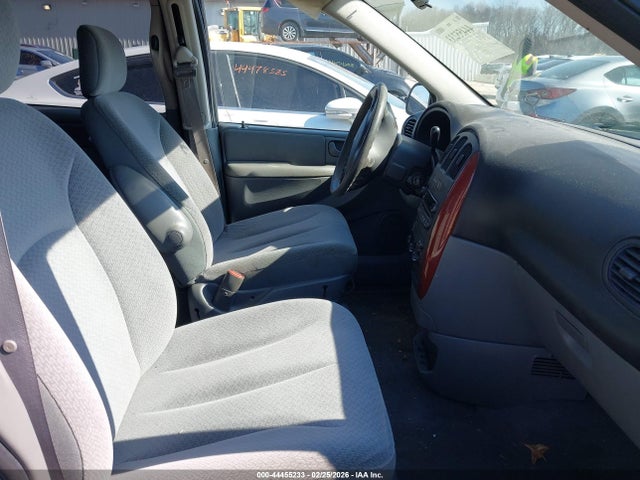 Продажа на аукционе авто 2005 Chrysler Town & Country, vin: 1C4GP45R05B441776, номер лота: 44455233