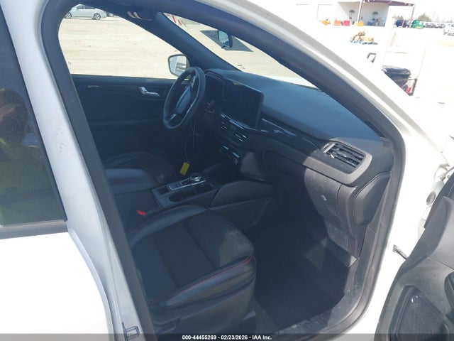 2023 FORD ESCAPE 1FMCU0MN7PUA74179 Photo 4