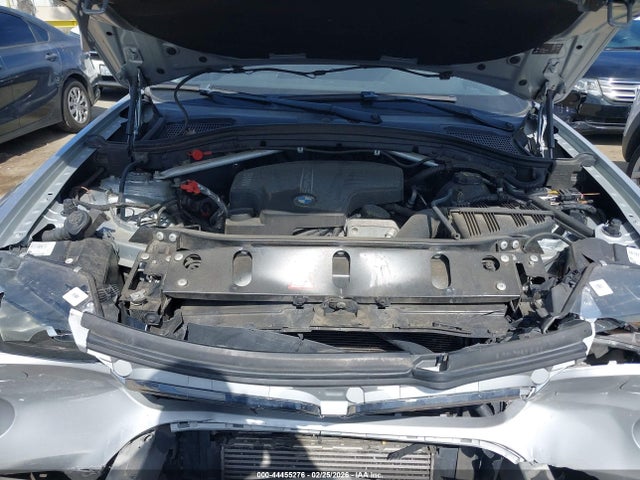 2016 BMW X3 5UXWX9C53G0D76026 Photo 9