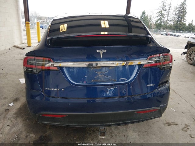 2017 Tesla Model X 100d/75d/90d მანქანა იყიდება აუქციონზე, vin: 5YJXCBE23HF065675, აუქციონის ნომერი: 44455282