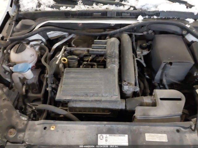 2017 Volkswagen Jetta 1.4t Se მანქანა იყიდება აუქციონზე, vin: 3VWB67AJ8HM373767, აუქციონის ნომერი: 44455304