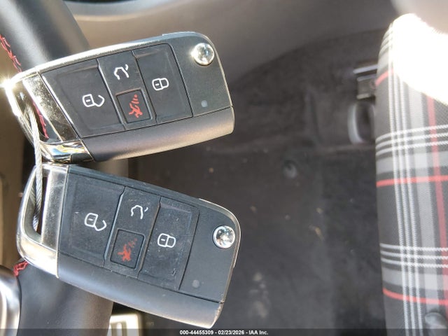 2018 VOLKSWAGEN GOLF GTI 3VW447AUXJM296415 Photo 10
